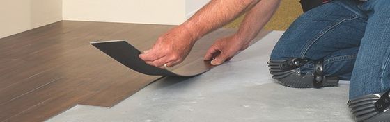 Raddoppi il nastro di legno parteggiato della pavimentazione del nastro del tappeto eccellente per il mascheramento della misura fase/fase fornitore